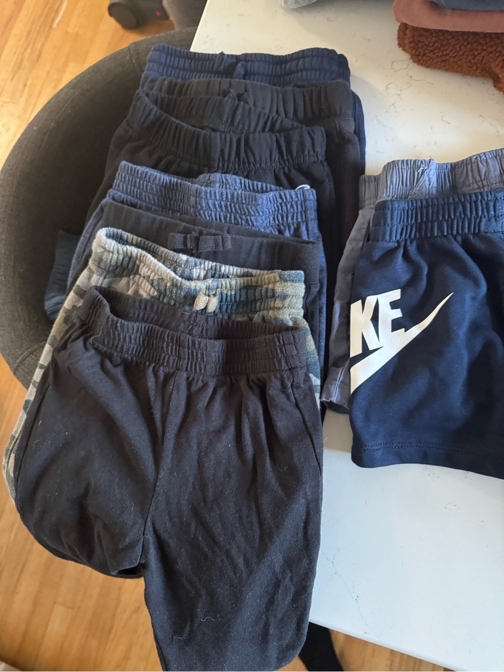 18 month size sweats/shorts bundle